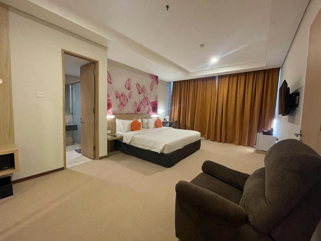 ג'קרטה Grand G7 Hotel Pasar Baru מראה חיצוני תמונה